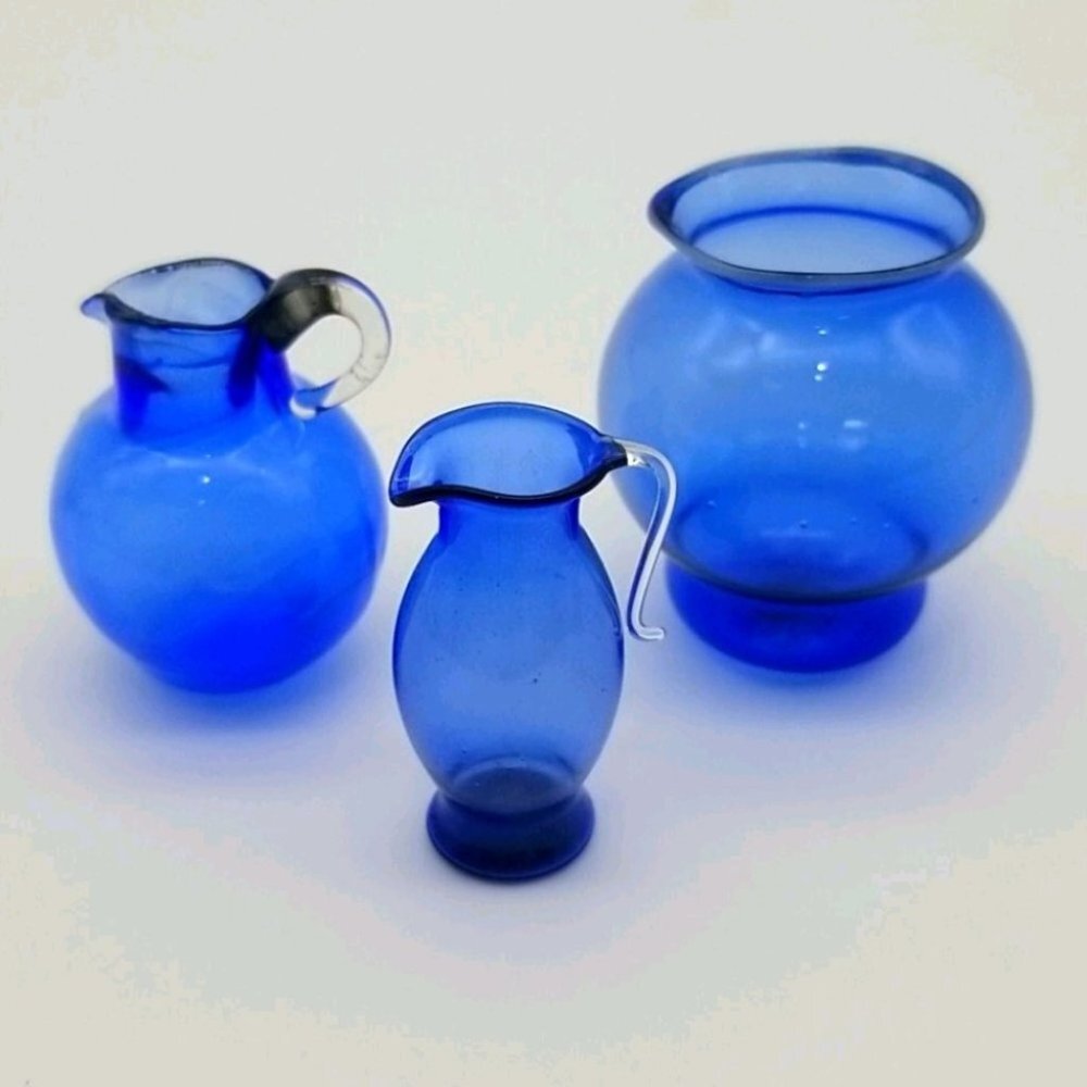 Miniature Glass Pitcher Vase Set